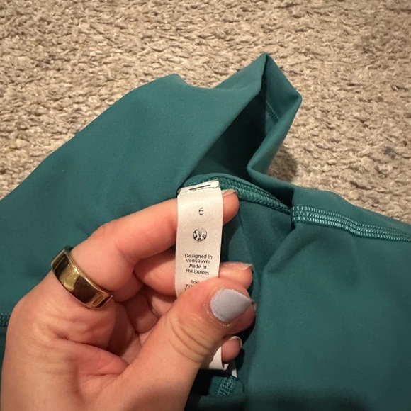 Lululemon Wunder Train Short 8” - Picture 2 of 2